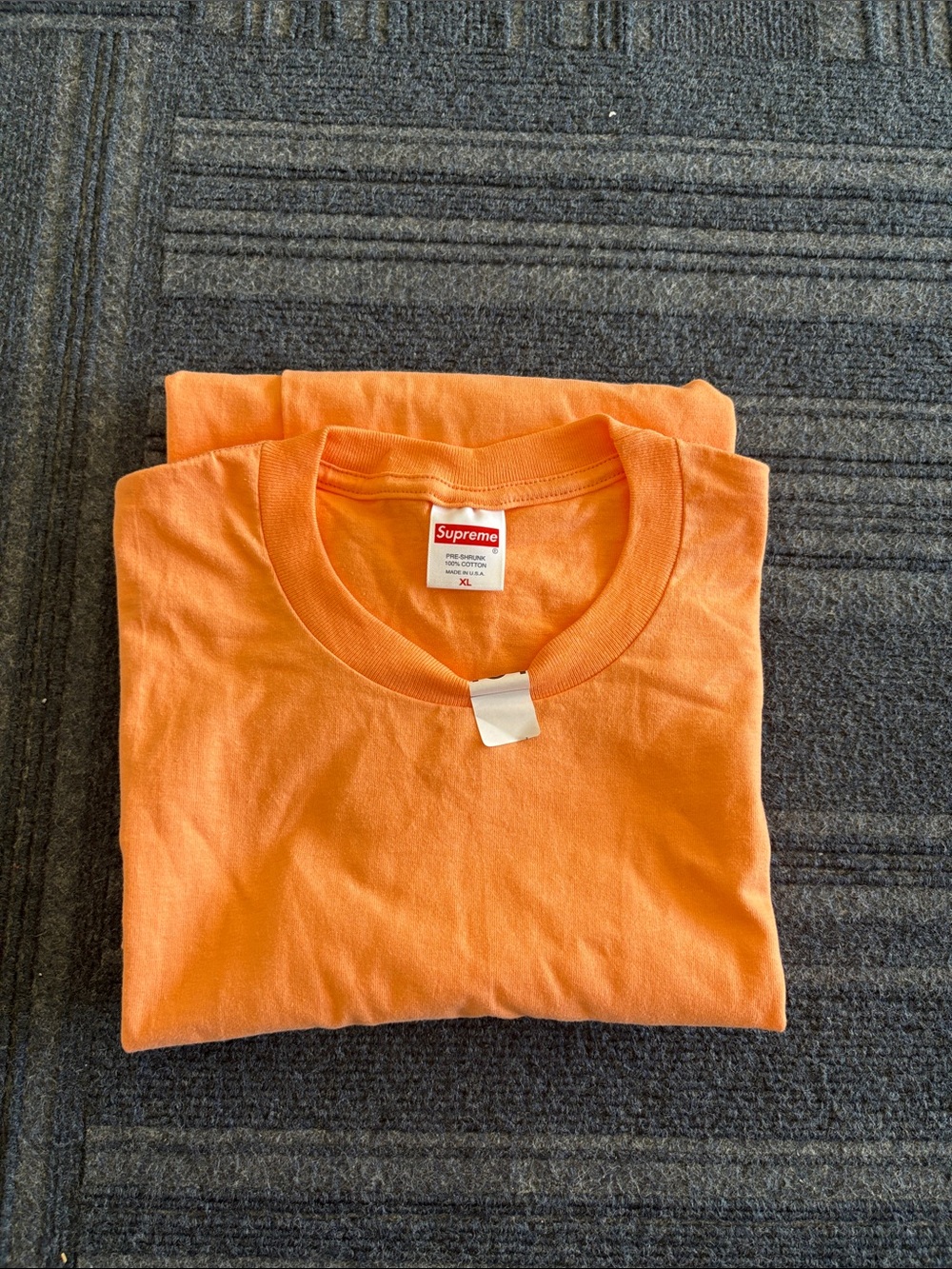 Supreme Coral  Short Sleeve Tee  XL NEW WITH TAGS